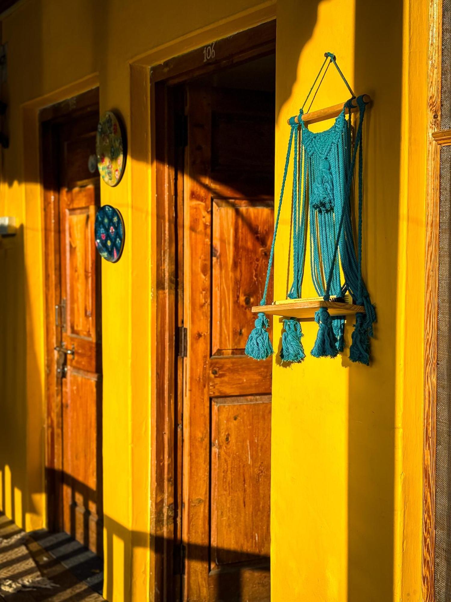 Yaarana Stay & Cafe, Vashisht, Manali Exterior foto
